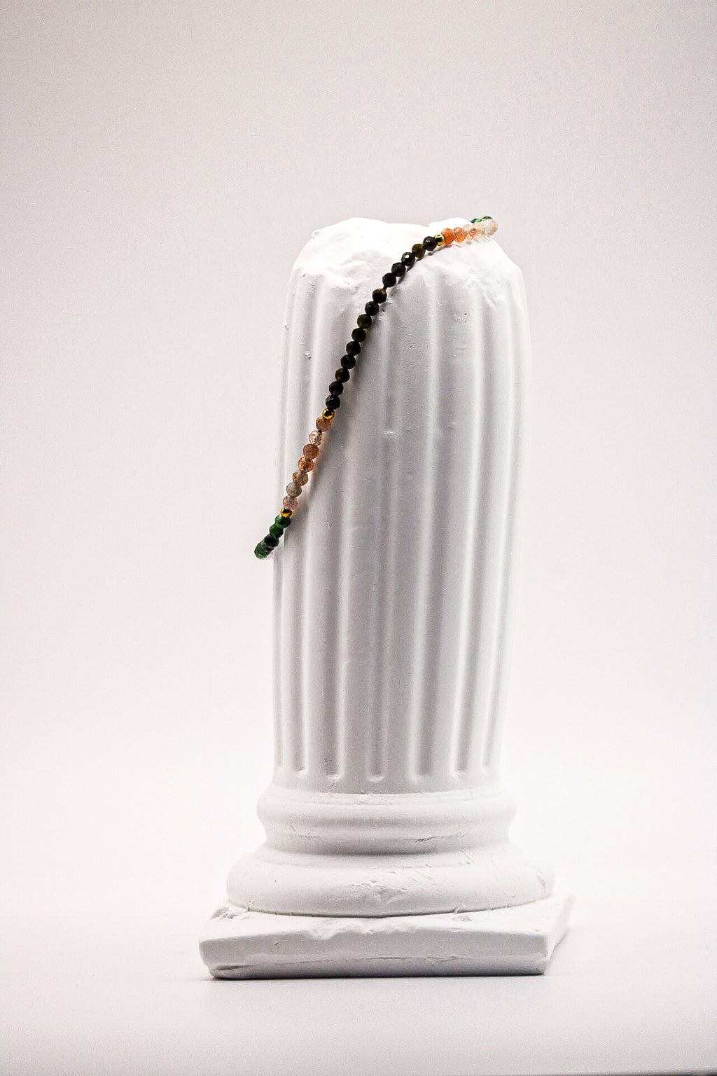 Various Stones Bracelet met natuurlijke edelstenen in meerdere kleuren – balans en positieve energie.